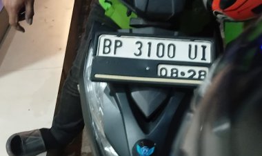 Waduh, Driver Ojol Meninggal Diatas Beat Street Selagi Ngojek Di Batam